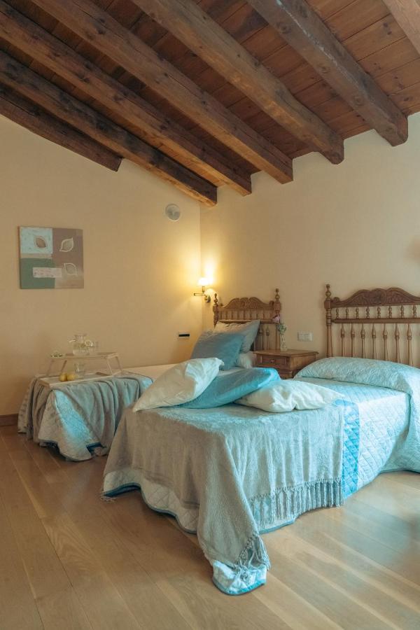 El Pajar De Trescasas Villa Sonsoto Exterior photo